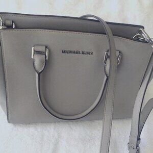 Michael Kors Selma Satchel, Medium - Dove Grey
